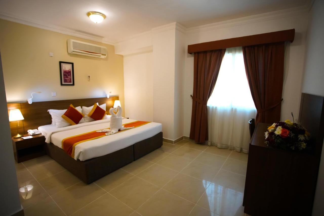 La Villa Inn Hotel Apartments Ντόχα Εξωτερικό φωτογραφία