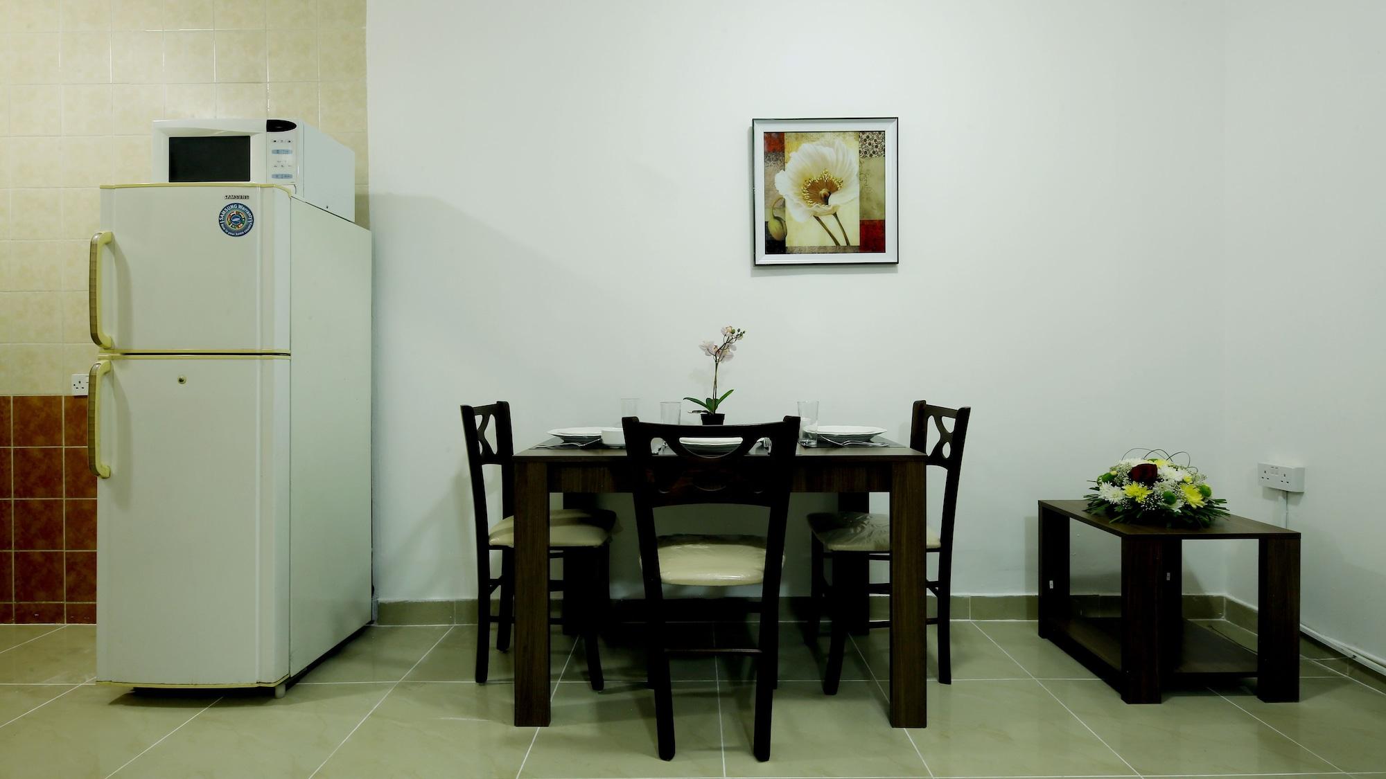 La Villa Inn Hotel Apartments Ντόχα Εξωτερικό φωτογραφία