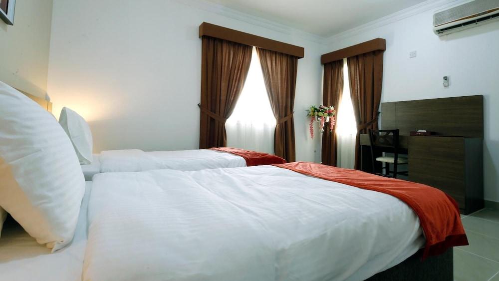 La Villa Inn Hotel Apartments Ντόχα Εξωτερικό φωτογραφία