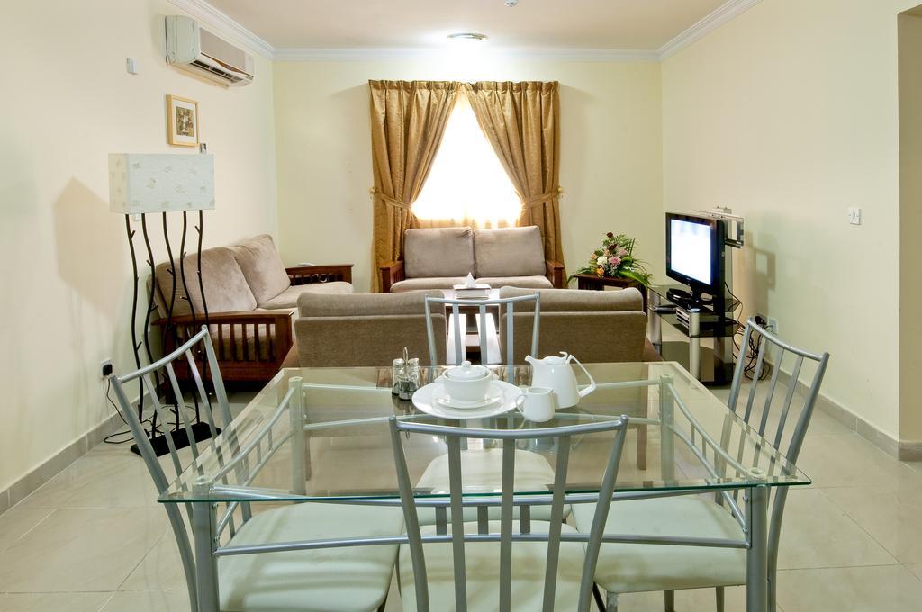 La Villa Inn Hotel Apartments Ντόχα Εξωτερικό φωτογραφία