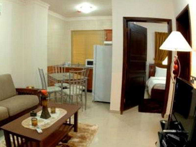 La Villa Inn Hotel Apartments Ντόχα Εξωτερικό φωτογραφία