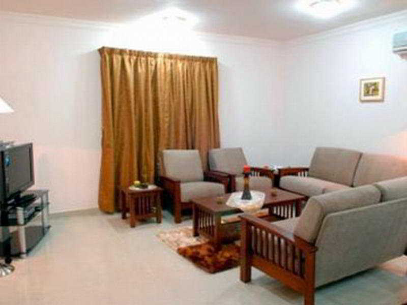 La Villa Inn Hotel Apartments Ντόχα Δωμάτιο φωτογραφία